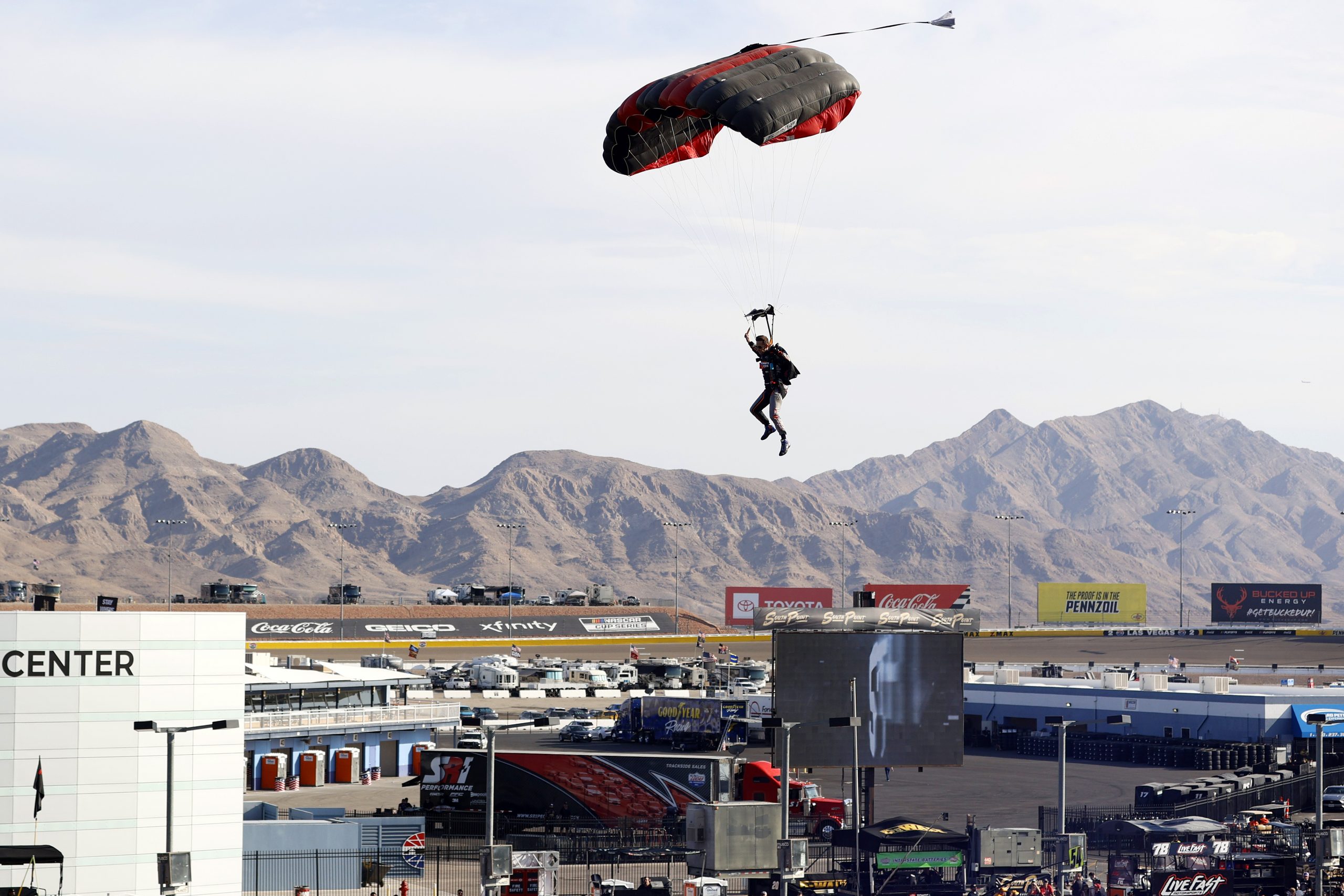 Matt Jaskol to Skydive into Track Prior to Race in Las Vegas